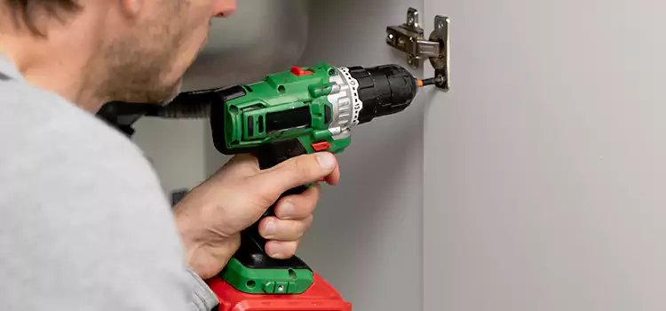 Commercial Door Hinge Repair Lynn Haven