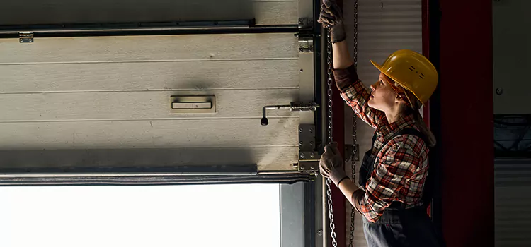 Addressing Common Garage Door Stoppage Issues in Lynn Haven, FL